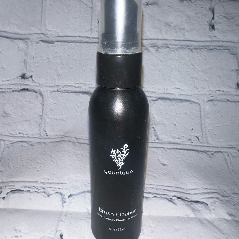 Younique Brush Cleaner